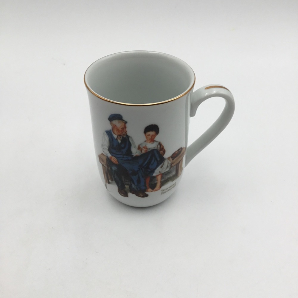 The Lighthouse Keepers Daughter Mug By Norman Rockwell Ceramic White & Gol